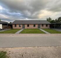 Doppelhaushälfte - 1.200,00 EUR Kaltmiete, in Steinfeld (PLZ: 24888)
