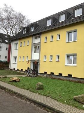 Foto - Gemütliche 3-Zimmer-Wohnung im DG , einzugsbereit!