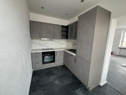 Foto - Kernsanierte charmante 2-Zimmer Wohnung - Randlage Hof