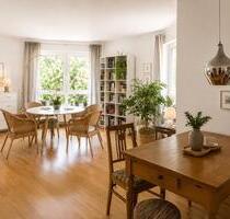 Helle 2-Zimmer-Wohnung mit Balkon & Tiefgarage in Rüdesheim - Rüdesheim am Rhein