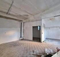 Garage mit ca. 60 m² Halle in Sankt Ingbert zu vermieten