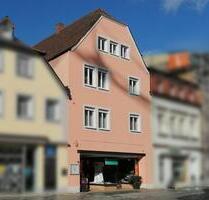 Zu vermieten: 2-Zimmer-Dachgeschoss-Wohnung in Forchheim Zentrum