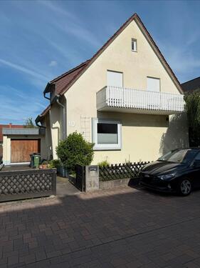 Foto - Freistehendes Einfamilienhaus mit Garten