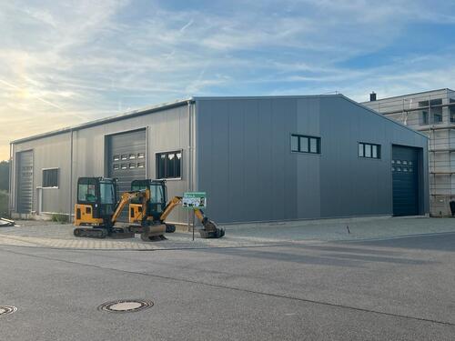 Foto - Halle zu vermieten - 2.600,00 EUR Kaltmiete,