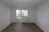 Foto - Ohne dich schlaf ich heut Nacht nicht ein…moderne 3-RW mit Wanne u. Balkon!!!