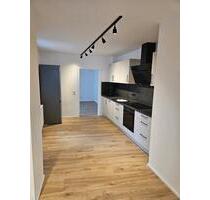 Schöne 2-Zimmer-Wohnung mit EBK und Gäste-WC in Kaiserslautern