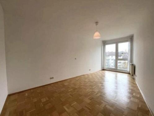 Foto - Dachgeschoßwohnung in Frankfurt am Main zur Miete
