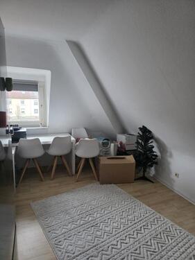 Foto - 4 Zimmer Dachgeschoßwohnung in Weingarten (Baden)