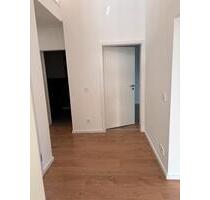 Dachgeschosswohnung mit Empore und Stadtblick in Heimbach-Weis - Nickenich