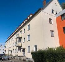 Etagenwohnung zu vermieten - 800,00 EUR Kaltmiete, ca. 63,00 m² in Augsburg (PLZ: 86167) Lechhausen Etagenwohnung zu vermieten - 800,00 EUR Kaltmiete, ca. 63,00 m² in Augsburg (PLZ: 86167) Lechhausen