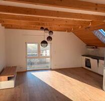 Gemütliche 3 Zimmer Wohnung mit ausgebauten Dachgeschoss - Reichelsheim (Wetterau)