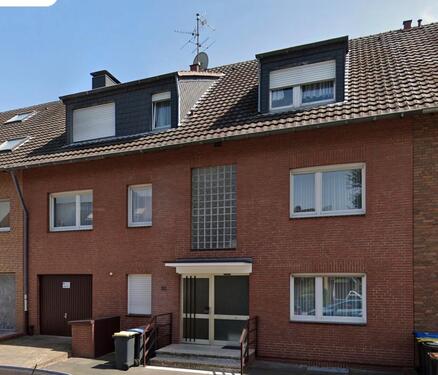 Foto - Geräumige Dachgeschosswohnung 150 Schritte zum Rheinufer