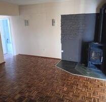Eigentumswohnung 5 Zimmer 117 m² ca. 400 m² Wohn und Nutzfläche - Ketsch