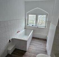 geräumige 2-Raumwohnung mit Balkon in Köthen - Köthen (Anhalt)