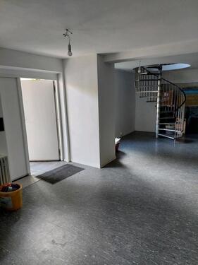Foto - Lager zur Untervermietung - 445,00 EUR Kaltmiete,