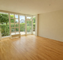 Lichtdurchflutete 2-Zimmer-Wohnung mit Terrasse & eigenem Eingang - Wiesbaden Bierstadt