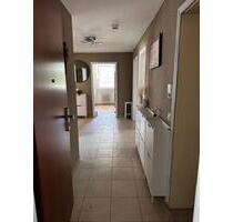 Attraktive 3- Zimmer Wohnung mit 2 Bädern + großem Balkon in Haar