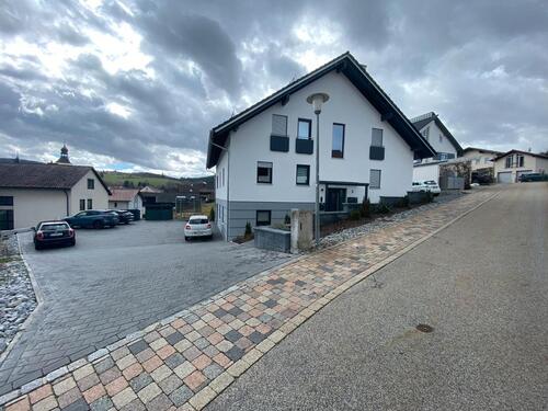 Foto - Moderne 3 Zi.-Wohnung mit hochwerter Ausstattung in Regen ab 1.9.