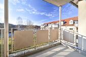 Foto - Einladende 2-Raum-Wohnung mit XL-Wohnzimmer und Balkon in ruhiger Lage von Flöha