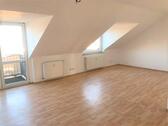 Foto - 3 Zimmer Dachgeschoßwohnung zur Miete in Geisenheim
