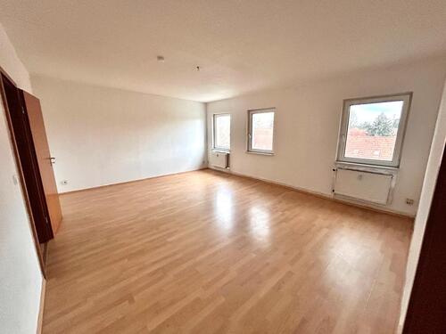 Foto - 3 Raum Wohnung 86qm ab sofort - 620,00 EUR Kaltmiete, ca.  86,00 m²