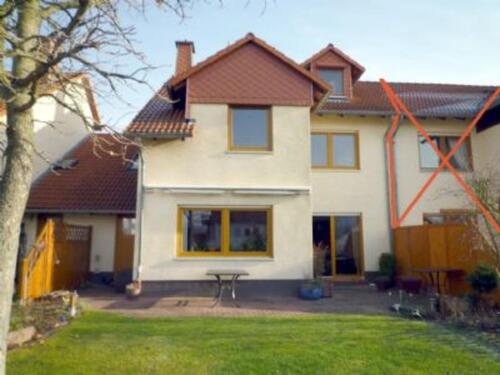 Foto - Reihenhaus in Edermünde-Grifte - 1.200,00&nbsp;EUR Kaltmiete, ca.&nbsp; 160,00&nbsp;m&sup2;