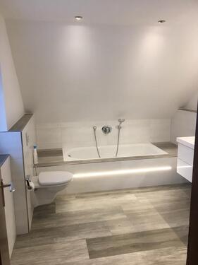 Foto - Geräumige, zwei Zimmerwohnung mit separaten Eingang