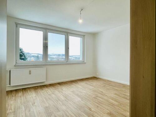 Foto - 3-Raum-Wohnung mit Weitblick! - 550,00&nbsp;EUR Kaltmiete, ca.&nbsp; 77,89&nbsp;m&sup2;