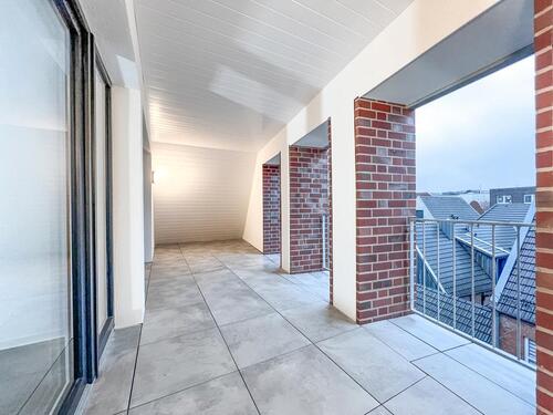Foto - Exklusive Dachgeschosswohnung zur Warmmiete