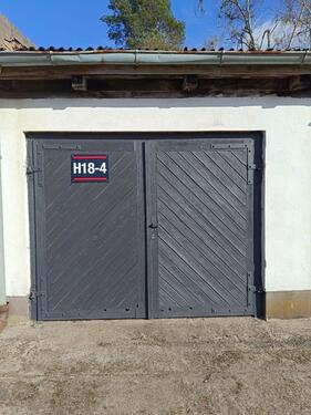 Foto - 24 m² Garage Auto KFZ Stellplatz Lagerhalle Lager Halle mieten Selfstorage