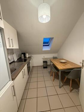 Foto - 2 ZKB teilmöbliert ab 01.11. - 600,00 EUR Kaltmiete,