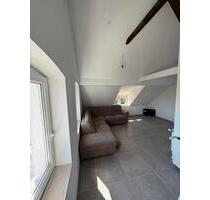 Erstbezug: 3-Zi-DG-Whg | ca. 80 qm | möbliert - Bochum Bochum-Südwest