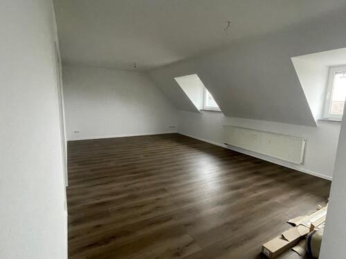 Foto - 2 Zimmer Dachgeschoßwohnung zur Miete in Solingen