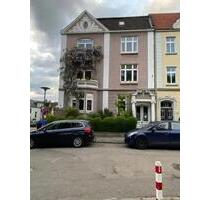 Lichtdurchflutete 5-Zimmer-Altbauwohnung - Lübeck Sankt Gertrud Lichtdurchflutete 5-Zimmer-Altbauwohnung - Lübeck Sankt Gertrud