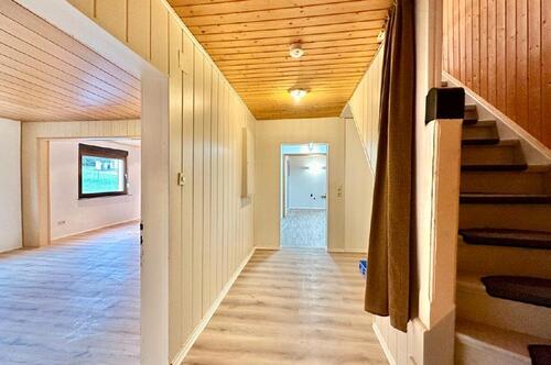 Foto - 6 Zimmer Etagenwohnung zur Miete in Steinebach/Sieg