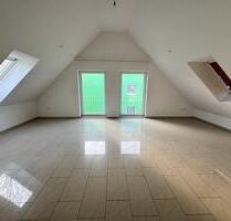 3 Zimmer, Wohn & Esszimmer, Badezimmer - Eschweiler