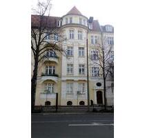 Sonnige große 1-Zimmer-Dachgeschoss-Wohnung in Magdeburg-Altstadt