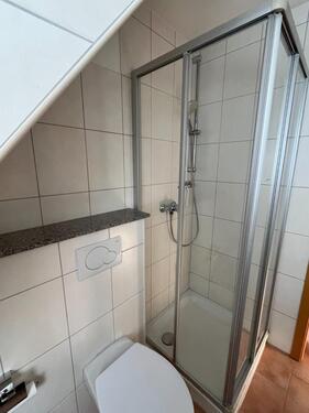 Foto - Anfragestopp - 2 Zimmer-DG-Wohnung in Büdelsdorf