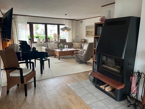 Foto - 10 Zimmer Mehrfamilienhaus, Wohnhaus in Sachsenheim