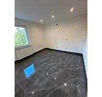 4ZKB Wohnung WG geeignet 140m2 Kernsaniert zu vermieten - Kassel Bettenhausen