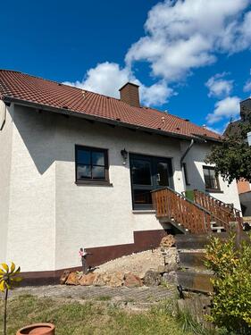 Foto - Wohnhaus mit Einliegerwohnung in Habichtswald-Ehlen