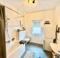 Modernisierter Altbau. 3,5 Zi. Wohnung in zentraler, ruhiger Lage - Datteln