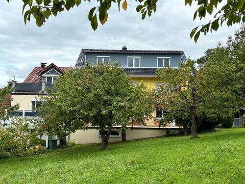 Foto - Erstbezug 3-Zimmer-Dachgeschosswohnung (83 m²) in Altisheim