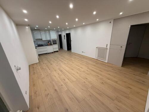 Foto - 4 Zimmer Erdgeschoßwohnung zur Miete in Reutlingen