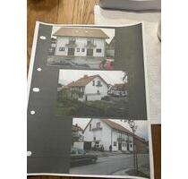 Nußloch, große Doppelhaus-Hälfte