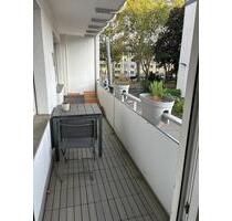 Lebendig wohnen in Braunsfeld: 3-Zimmer-Wohnung mit Balkon - Köln Lindenthal