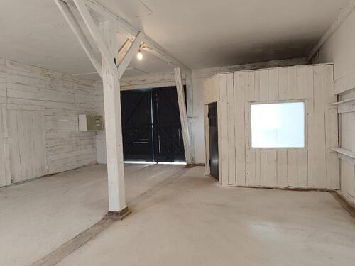 Foto - 122 m² Lagerhalle mit Anbau Lager Halle mieten Selfstorage Garage Auto KFZ Stellplatz Gewerbe Produktion Werkstatt Atelier