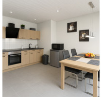 Monteurswohnung in Detzem – 100 m², bis 4 Personen, Parkplatz - Leiwen