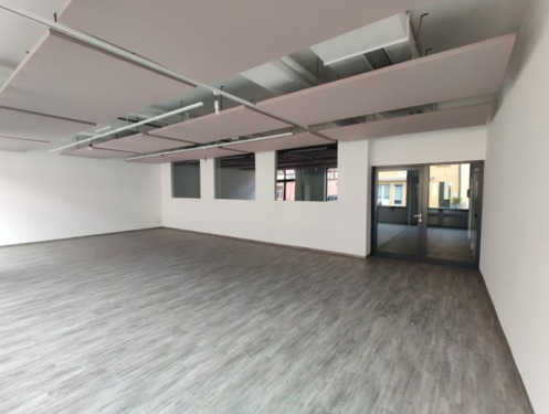 Foto - 1A Innenstadt-Lage in Schwabach : Laden, Cafe, Gastro - OHNE PROV