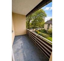 Krefeld | Helle 3-Zi-Wo | 2. OG | gr. Balkon | Nähe